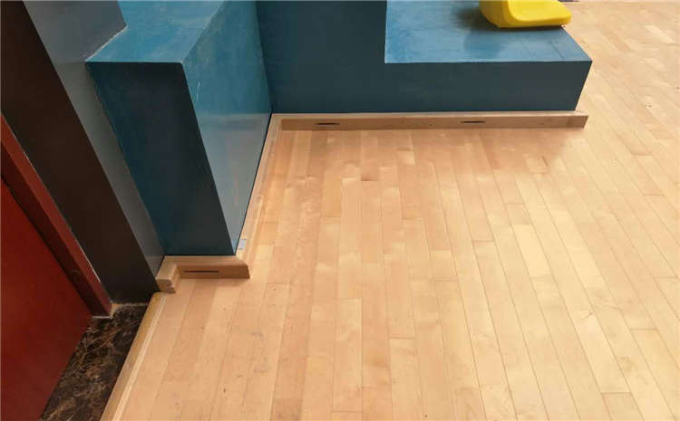 俄勒岡松籃球館木地板市場價格表