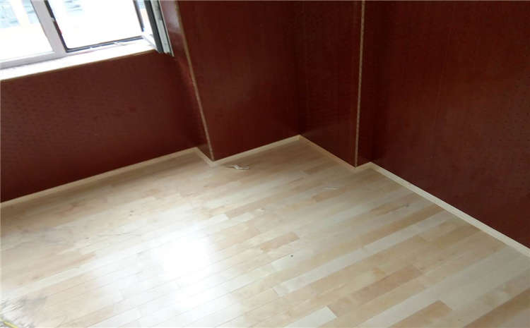 青海柞木體育場地板圖片