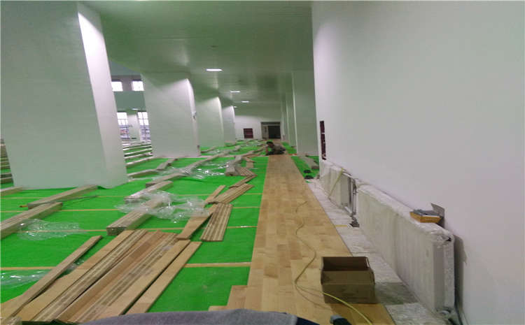 重慶楓木體育場地板廠商