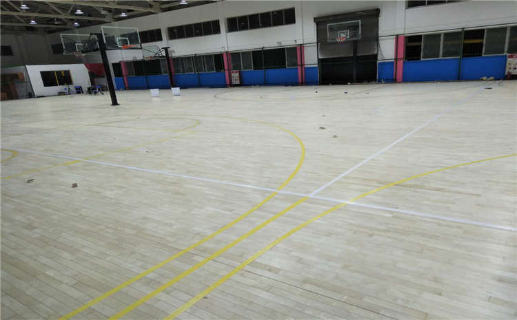 學(xué)校舞臺(tái)木地板造價(jià)