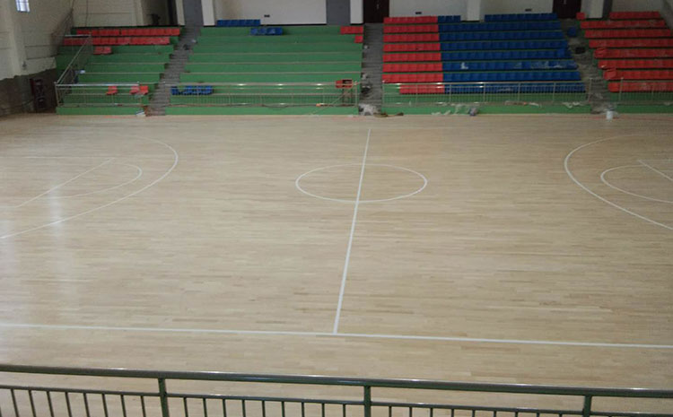 濟南楓樺木體育木地板批發(fā)