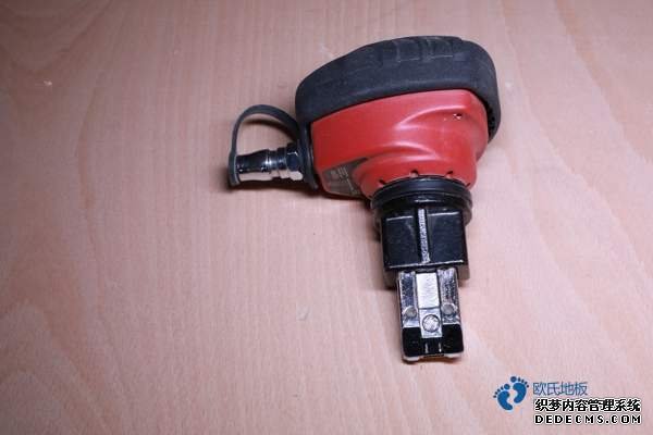 訓練館籃球地板價格及圖片